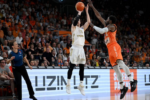 键时刻进球 键时刻进球