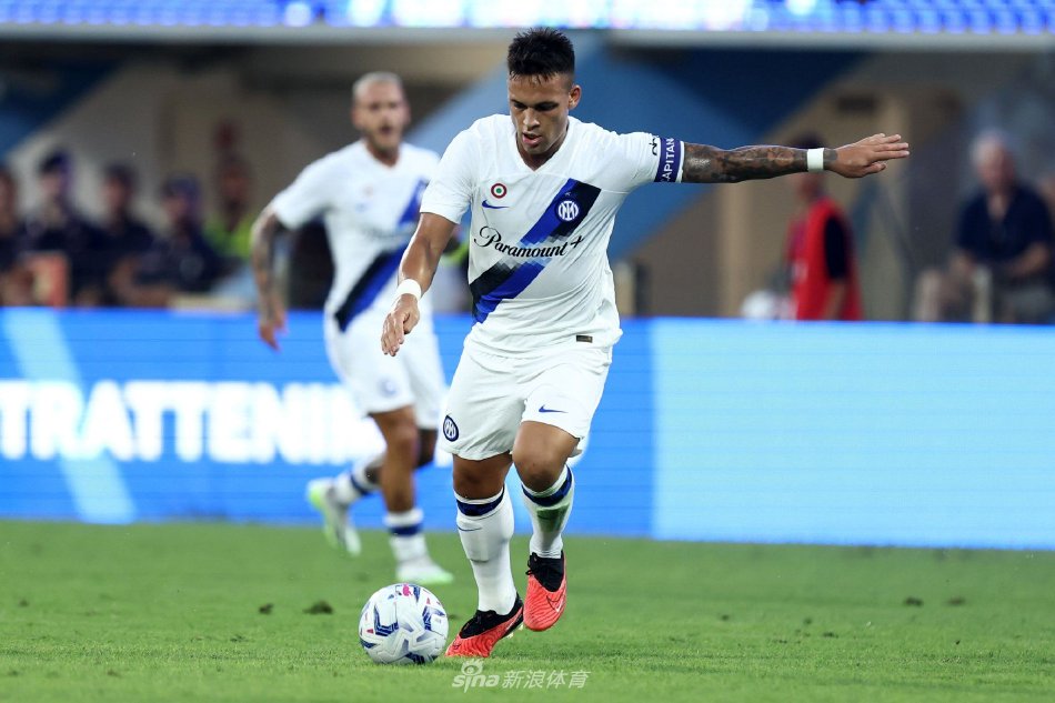 施罗德在首 施罗德在首